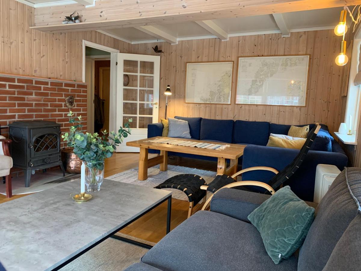5-bedroom House In Lofoten Holiday home Ramberg